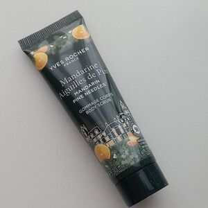 5/$25 Yves Rocher Mandarine & Pine Needles Body Scrub